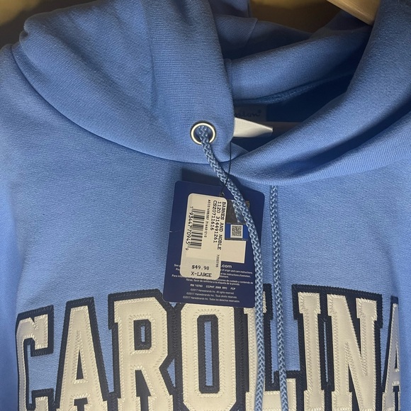 Carolina Tar Heels Hoodie never worn! - Picture 2 of 4